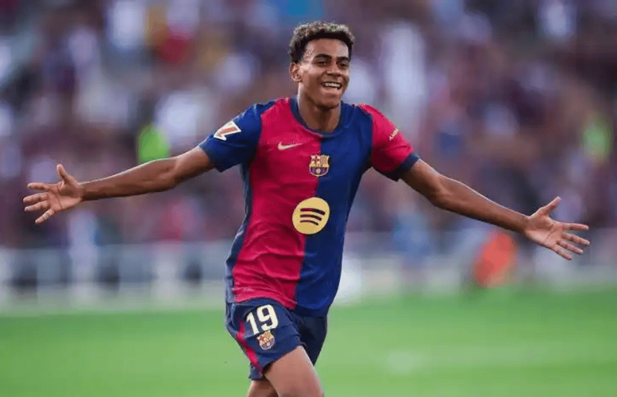 队报评法国vs阿塞拜疆：古斯托最佳，多人7分