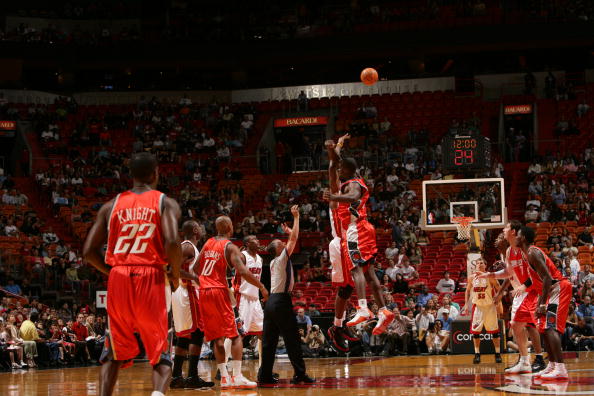 斯基拉：哈托今天与切尔西签约至2032年，并附带1年续约选项