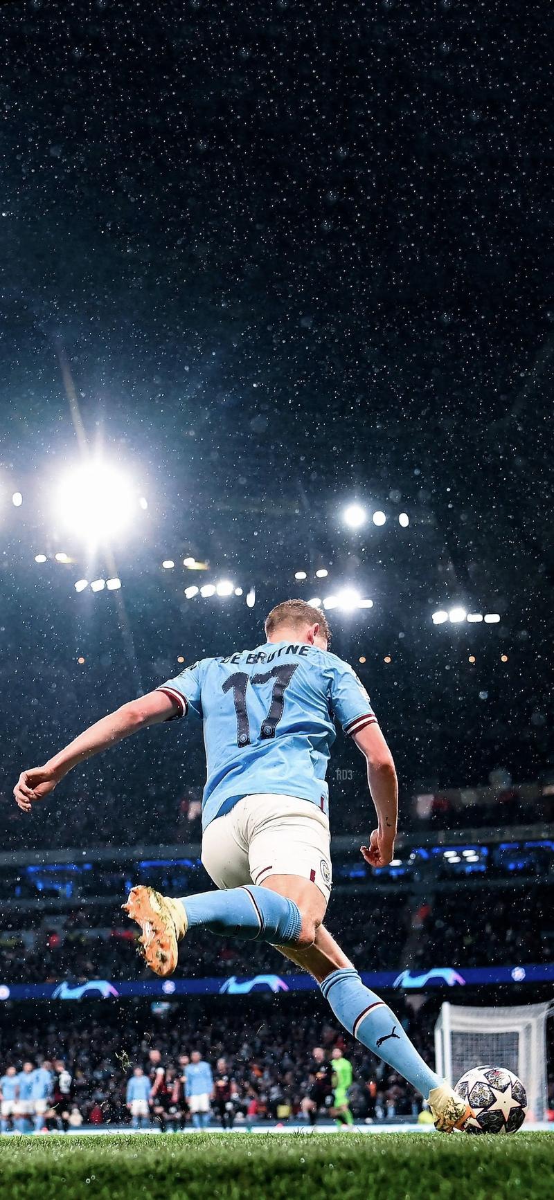 竟是“熟人”？被肘击的奥谢2021年因干扰C罗点球被打一巴掌