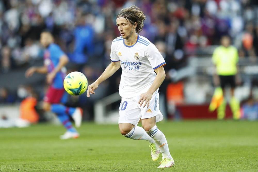 “李宁杯”西南体操协作区比赛在玉溪举行