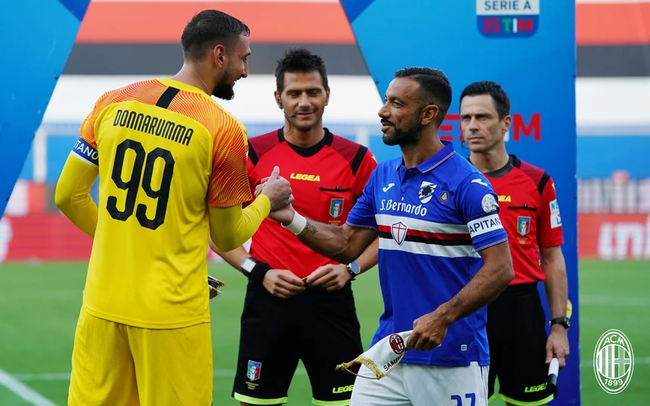 逆袭称王，苏超泰州队获2025微博竞燃之夜年度全民闪耀运动队